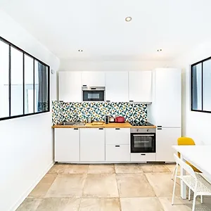 Appartement Chez Baptiste - Charmant 3 Pers - Debourg, Lyon