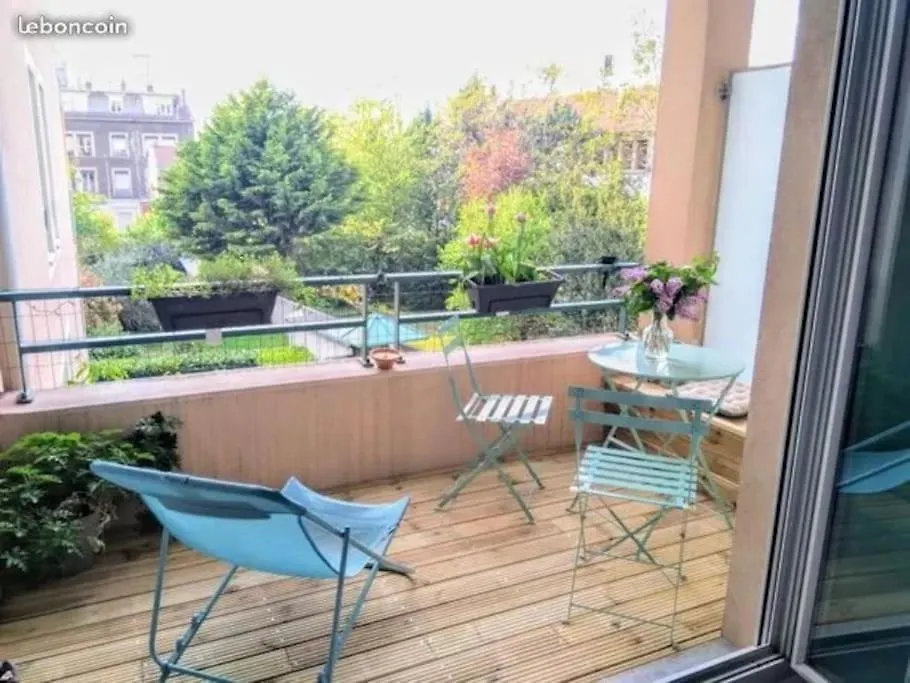 Appartement De Charme, Garage, Terrasse, Piscine Lyon